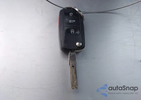 2018 Volkswagen Passat 2.0T R-Line/2.0T S from USA, damaged, VIN 1VWAA7A32JC026213